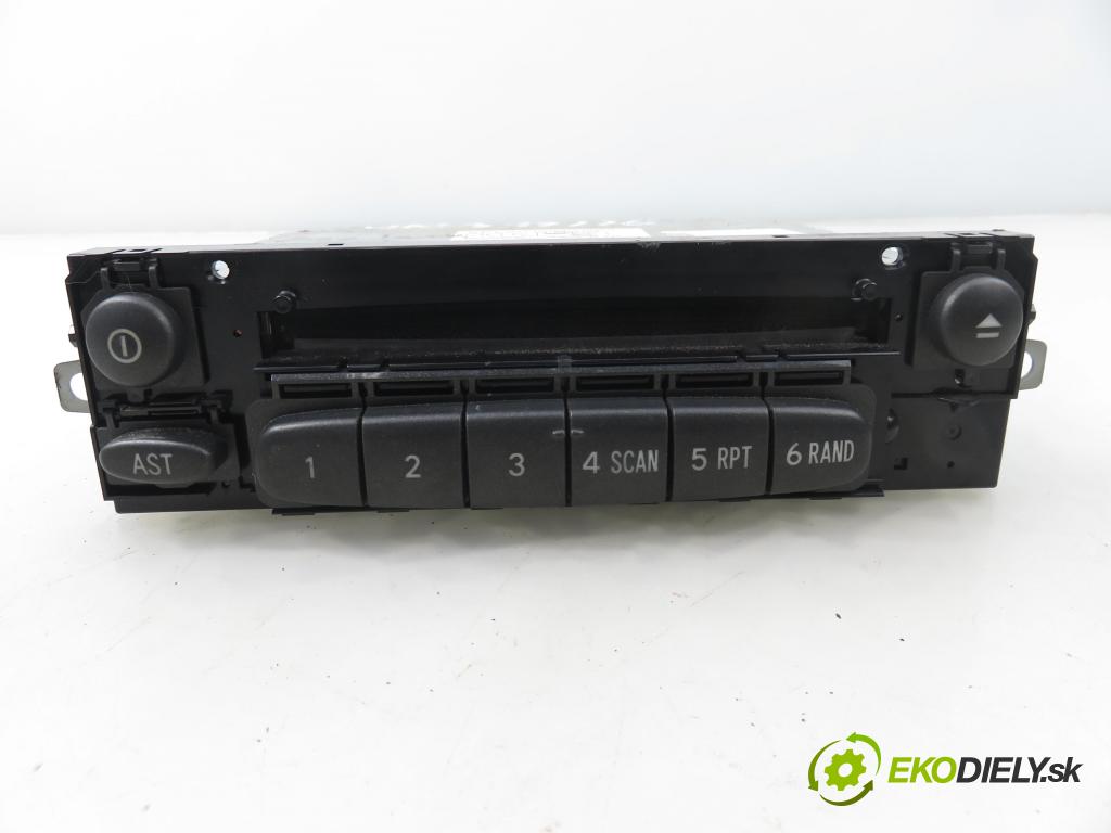 TOYOTA YARIS (_P1_) HB 1999 50,00 1.0 VVT- i 68 - 1SZ-FE 998,00 RADIO CD 8612052030