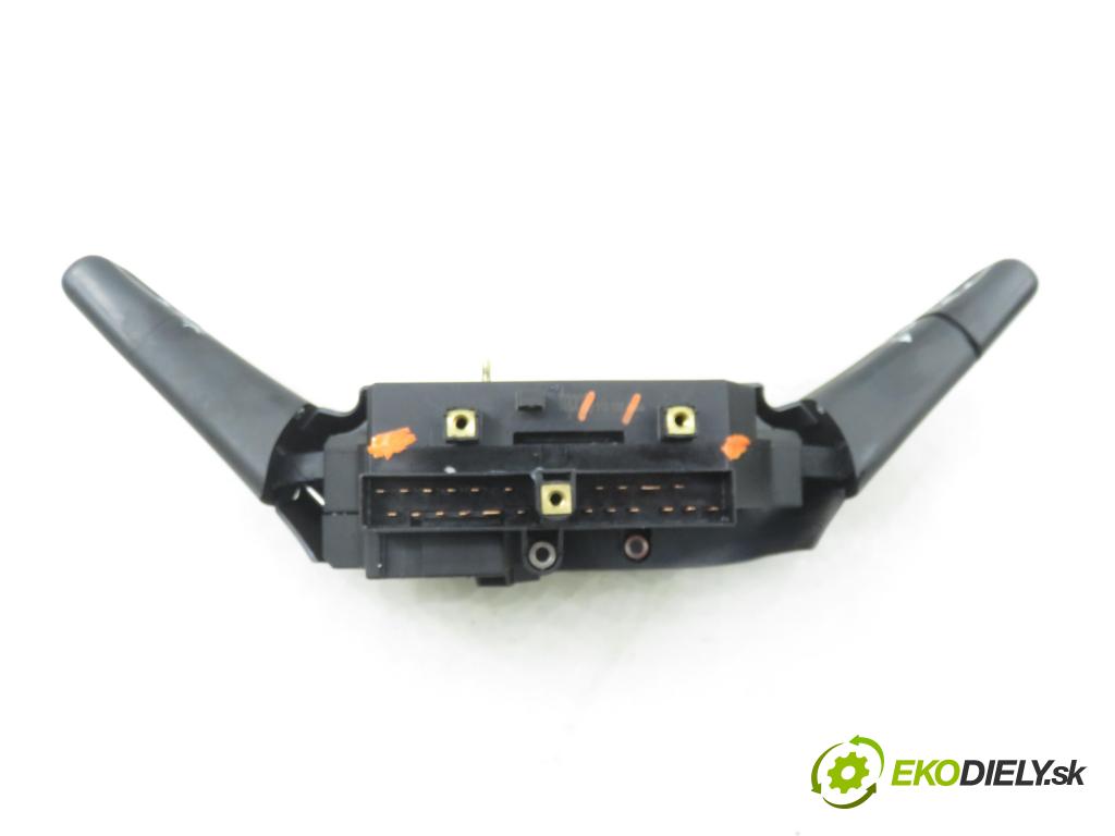 VW LT 28-46 II Skrzynia (2DA, 2DD, 2DH) FURGON 2002 80,00 2.5 TDI - ANJ 2461,00 páčka/prepínač 112135