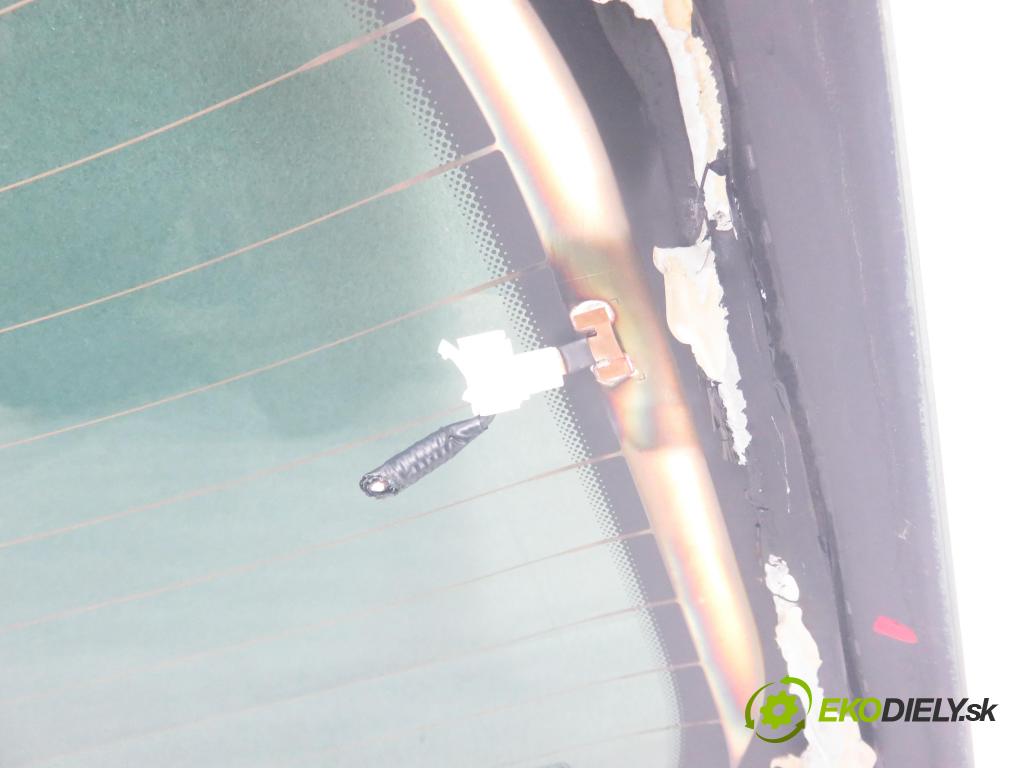 FIAT CROMA (194_) KOMBI 2008 147,00 2.4 D Multijet 200 - 939 A3.000 2387,00 Okno zadné kapota 