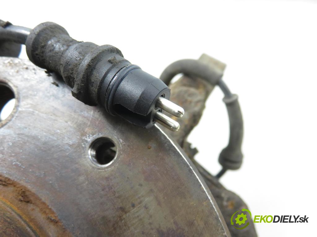 RENAULT TRAFIC II Skrzynia (FL) FURGON 2002 74,00 1.9 dCi - F9Q 760 1870,00 náboj LP ABS