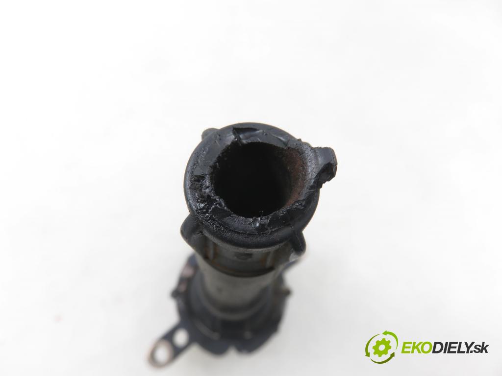 BMW 5 (E39) SEDAN 1997 110,00 520 i 150 - M52 B20 (206S3) 1991,00 cívka zapalovací 1748017