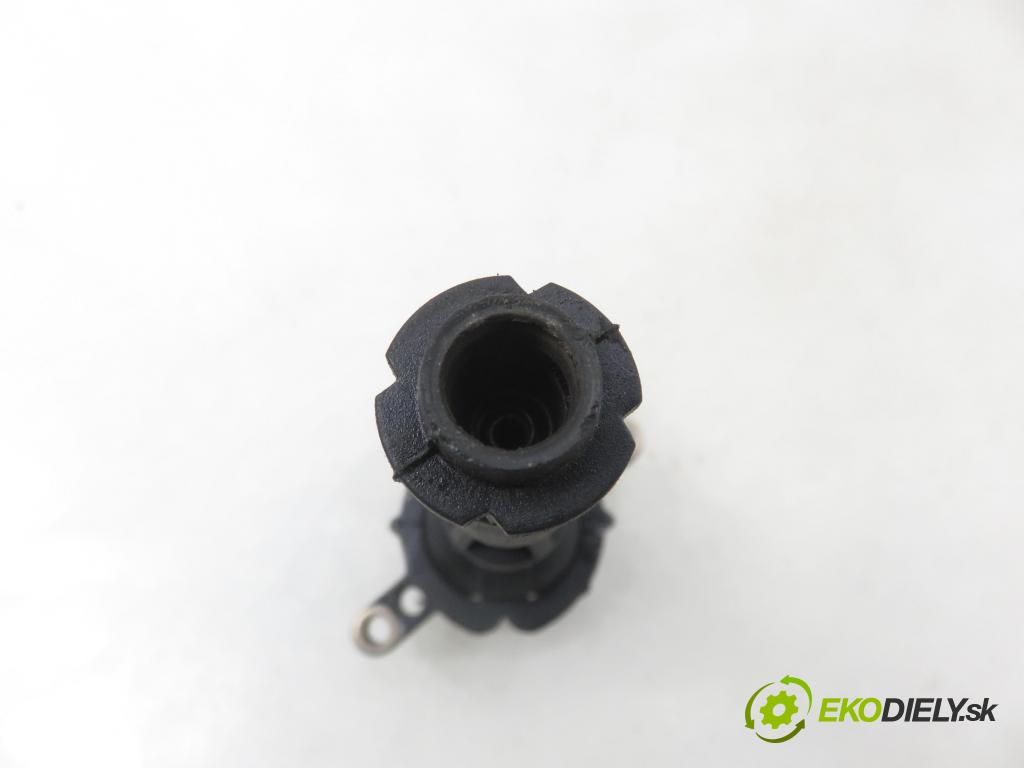 BMW 5 (E39) SEDAN 1997 110,00 520 i 150 - M52 B20 (206S3) 1991,00 cívka zapalovací 1748017