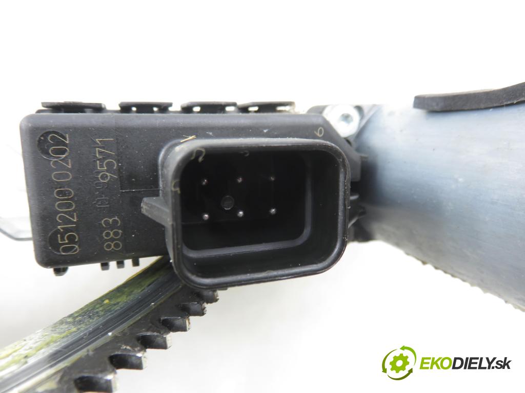 OPEL ZAFIRA B (A05) MINIVAN 2008 92,00 1.7 CDTI - A 17 DTR 1686,00 Mechanizmus okien 13132220 ; 13132434