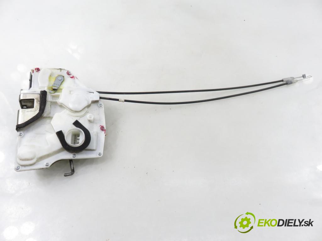 SUZUKI SWIFT III (MZ, EZ) HB 2006 68,00 1.3 4x4 (RS 413) - M13A 1328,00 zámok