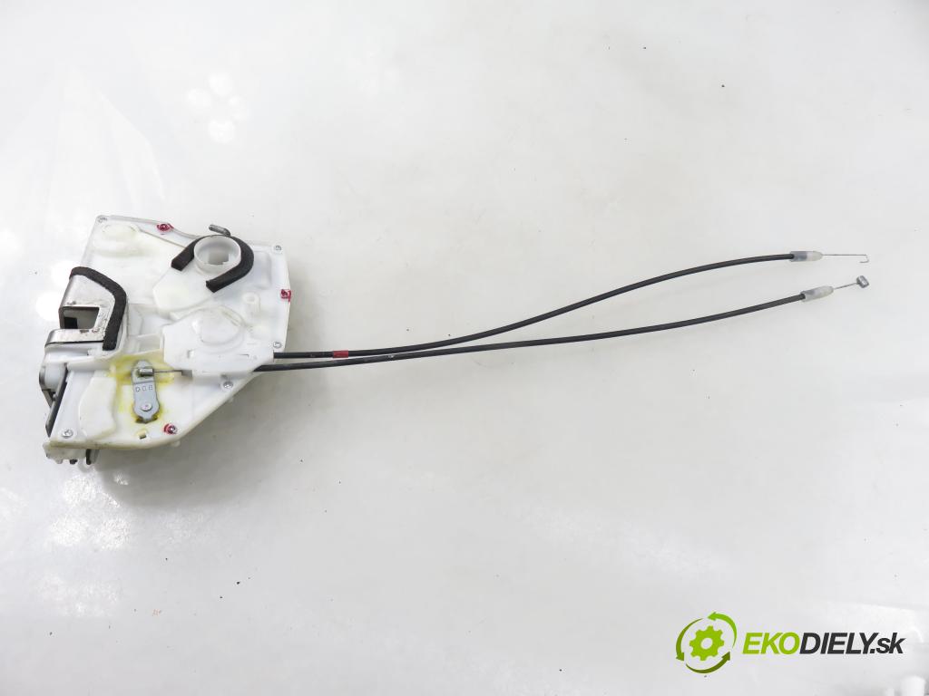 SUZUKI SWIFT III (MZ, EZ) HB 2006 68,00 1.3 4x4 (RS 413) - M13A 1328,00 zámok