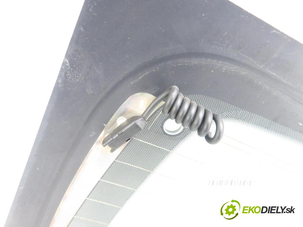 CHEVROLET CAPTIVA (C100, C140) SUV 2007 110,00 2.0 D 4WD 1991,00 Okno zadné kapota