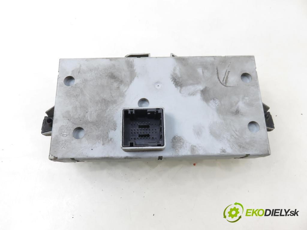 FIAT PUNTO (188_) HB 2004 44,00 1.2 60 - 188 A4.000 1242,00 MODUL BSI 51735169