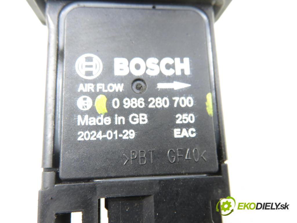 FORD TRANSIT Furgon (FA_ _) FURGON 2011 92,00 2.2 TDCi - CYFB 2198,00 váha vzduchu vzduchu 0986280700