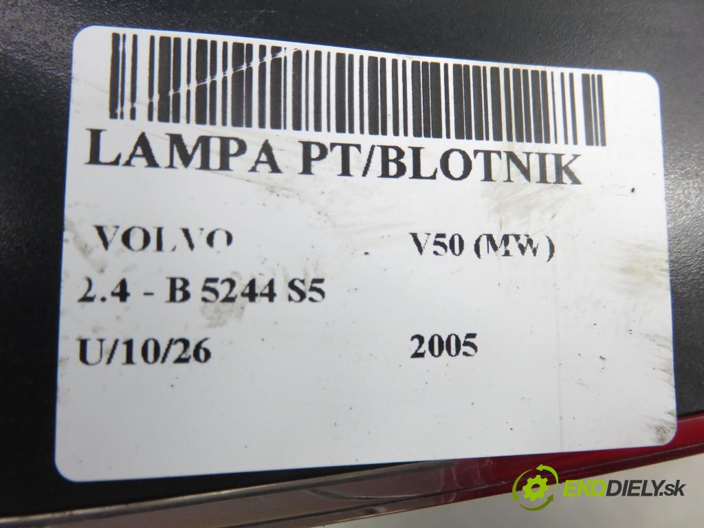VOLVO V50 (MW) KOMBI 2005 103,00 2.4 - B 5244 S5 2435,00 světlo pravé zadní 