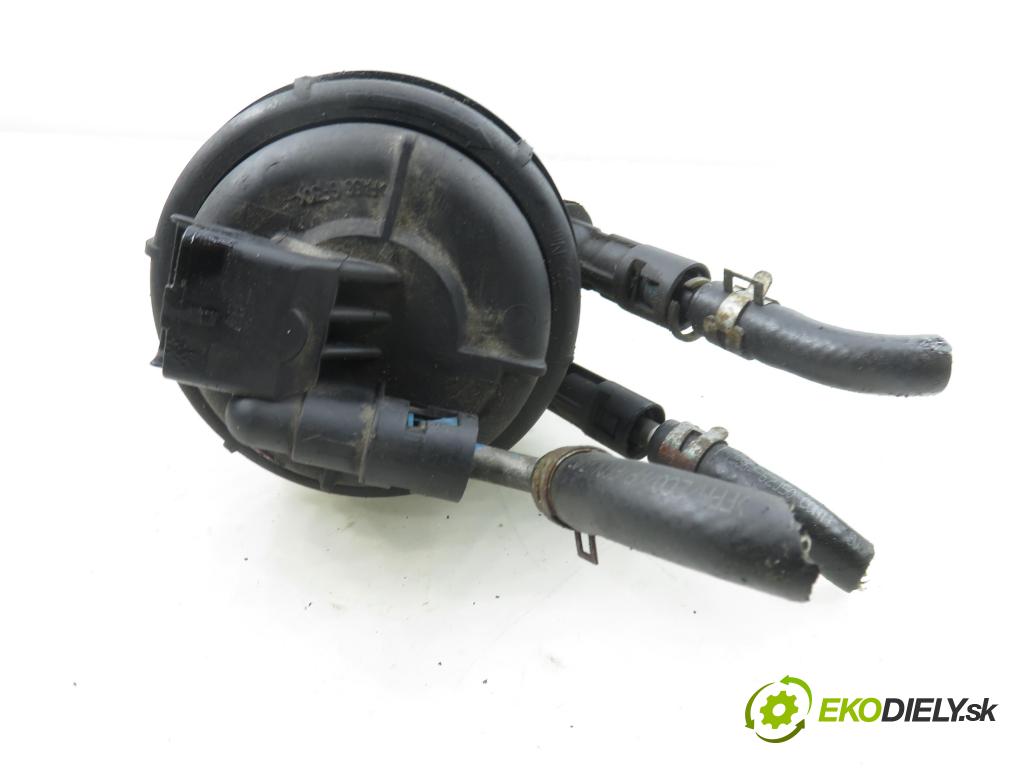 SUZUKI SWIFT III (MZ, EZ) HB 2007 51,00 1.3 DDiS (RS 413D) 69 - Z13DT 1248,00 Obal filtra paliva 13161902