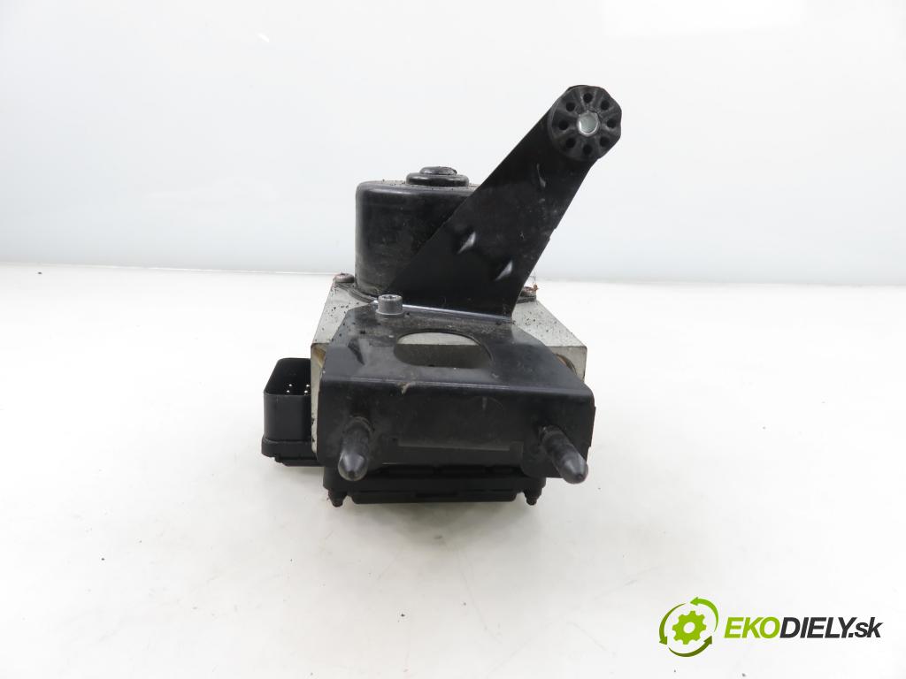 BMW 3 (E46) SEDAN 2001 100,00 320 d 136 - M47 D20 (204D1) 1951,00 Pumpa ABS 6751768 ; 10094808023 ; 6751767 (Pumpa ABS)