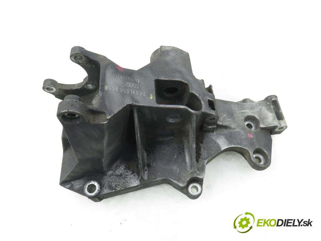 AUDI A4 (8D2, B5) SEDAN 2000 85,00 1.9 TDI - AJM 1896,00 uchycení alternátora 038903143AE