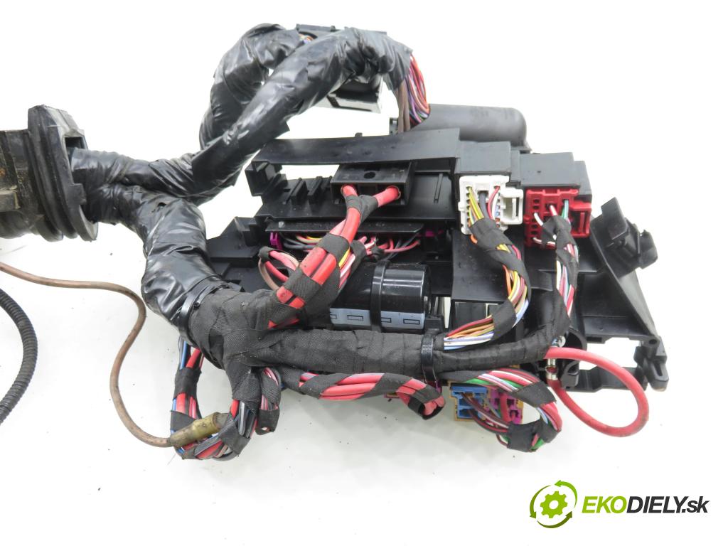 AUDI A4 Avant (8K5, B8) KOMBI 2008 100,00 2.0 TDI - CAGB 1968,00 BALÍČEK: elektrická Motor 8K1971072HE