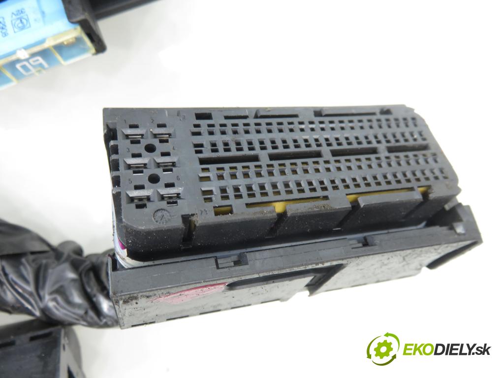 AUDI A4 Avant (8K5, B8) KOMBI 2008 100,00 2.0 TDI - CAGB 1968,00 BALÍČEK: elektrická Motor 8K1971072HE