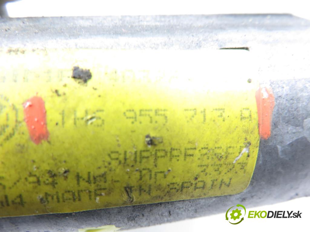 VW GOLF III (1H1) HB 1994 66,00 1.9 TDI 90 - 1Z 1896,00 Motorček stierače zadné 1H6955713A