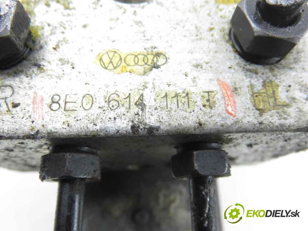 VW PASSAT B5.5 (3B3) SEDAN 2001 74,00 1.9 TDI PD 101 - AVB 1896,00 pumpa ABS 8E0614111T ; 265202401 (Pumpa ABS)