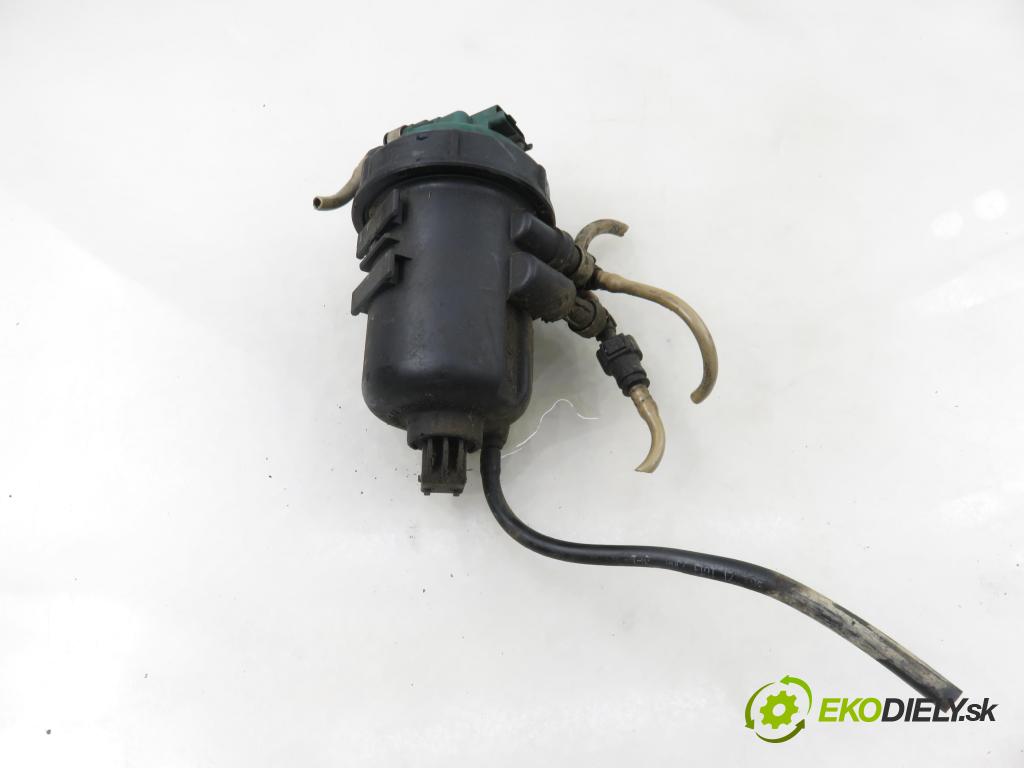 FIAT DOBLO nadwozie wielkoprzestrzenne (MPV) (119_, 223_) KOMBIVAN 2006 55,00 1.3 JTD - 199 A2.000 1248,00 obal filtra paliva 235517820 (Kryt palivového filtru)