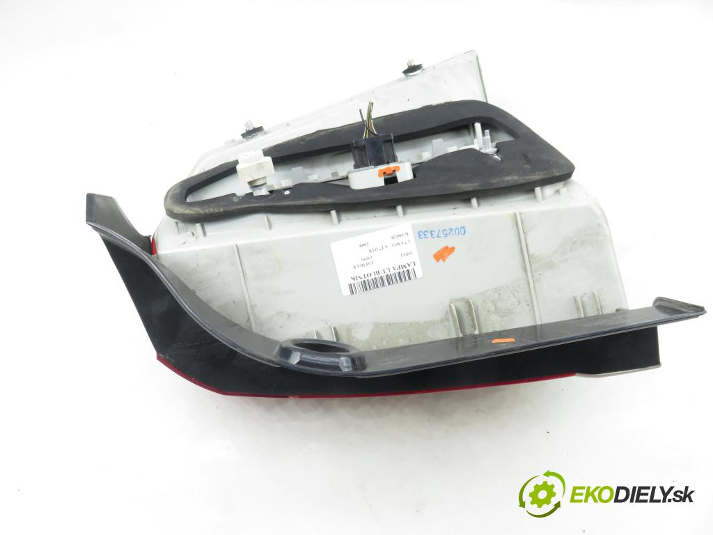 OPEL ZAFIRA B (A05) MINIVAN 2008 92,00 1.7 CDTI - A 17 DTR 1686,00 Svetlo ľavé zadné
