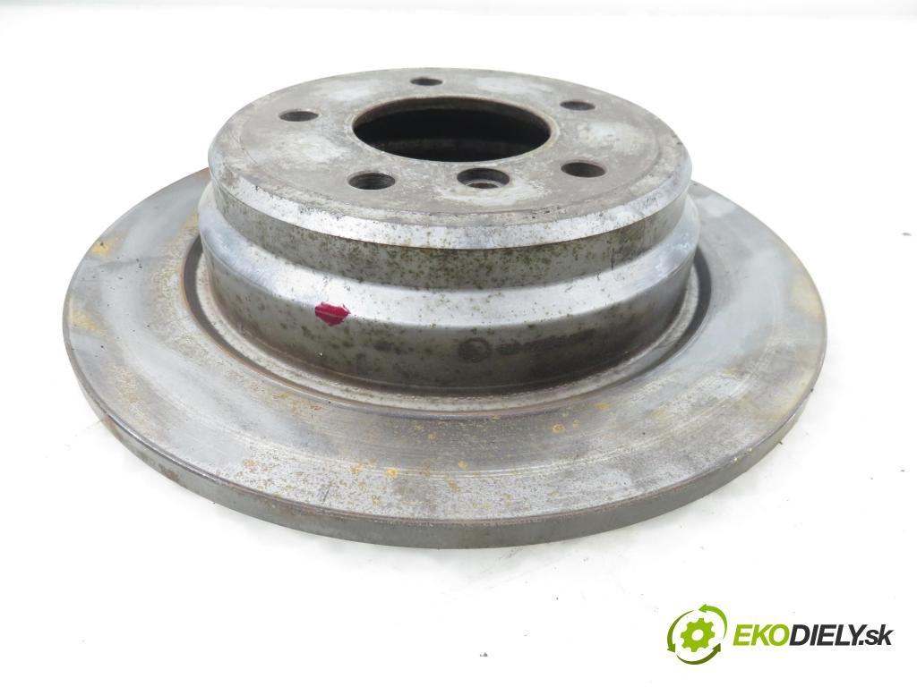 BMW 5 (E39) SEDAN 1997 110,00 520 i 150 - M52 B20 (206S3) 1991,00 Lamela kotúč brzdová zadné