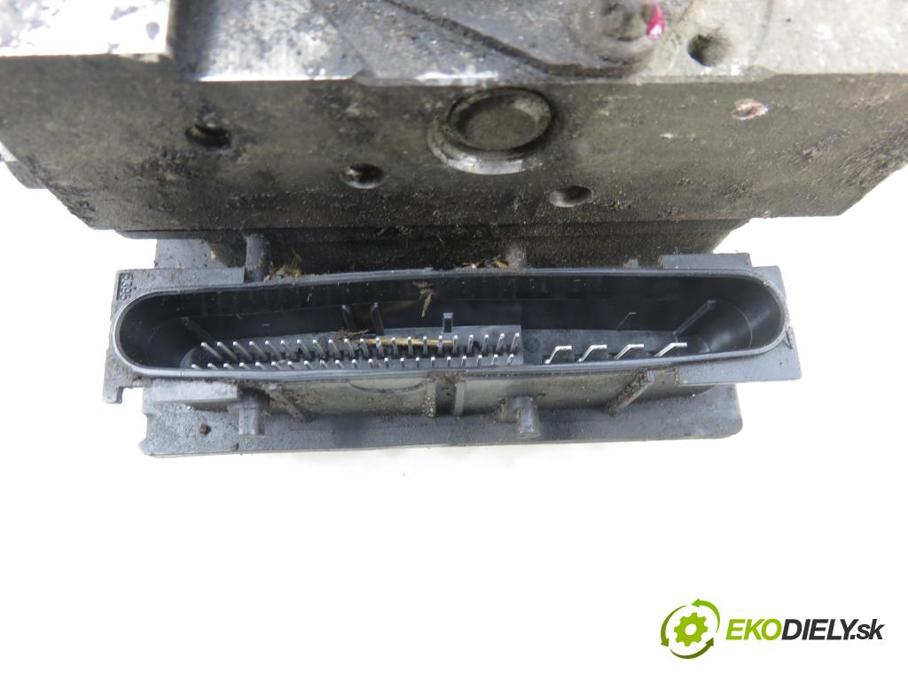 FORD TRANSIT Furgon (FA_ _) FURGON 2011 92,00 2.2 TDCi - CYFB 2198,00 pumpa ABS 0265951610 ; CC112C405BA ; 0265251564 (Pumpa ABS)