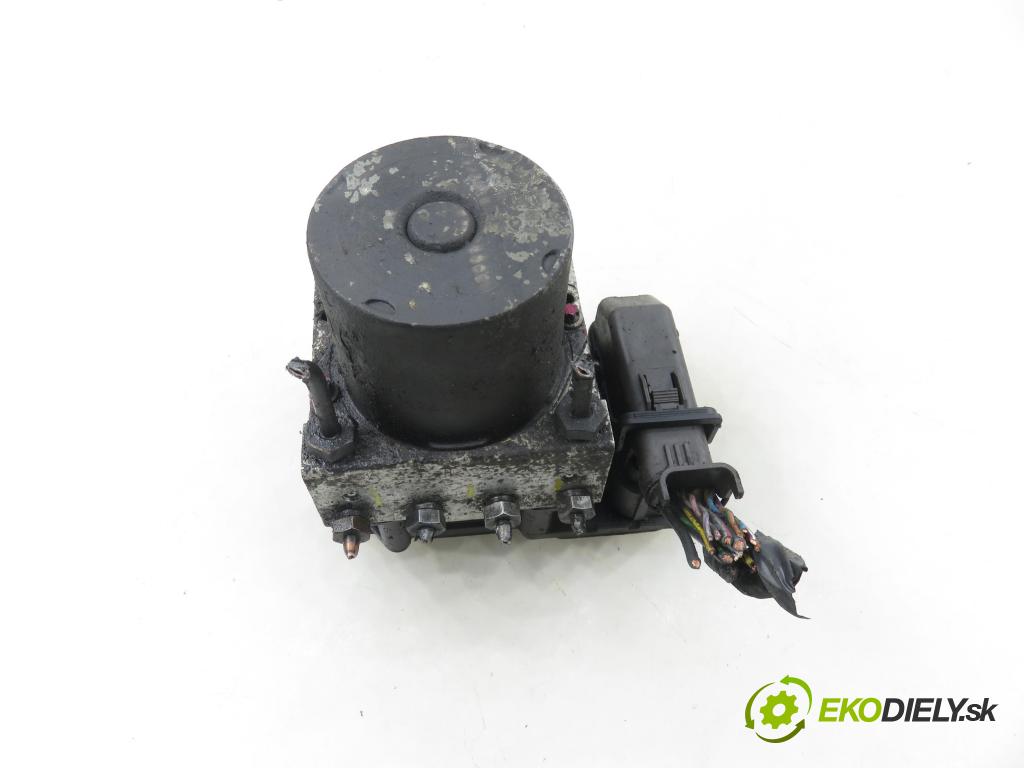 FORD TRANSIT Furgon (FA_ _) FURGON 2006 81,00 2.2 TDCi - QVFA 2198,00 Pumpa ABS 0265800419 ; 6C112M110BC ; 0265231531 (Pumpa ABS)