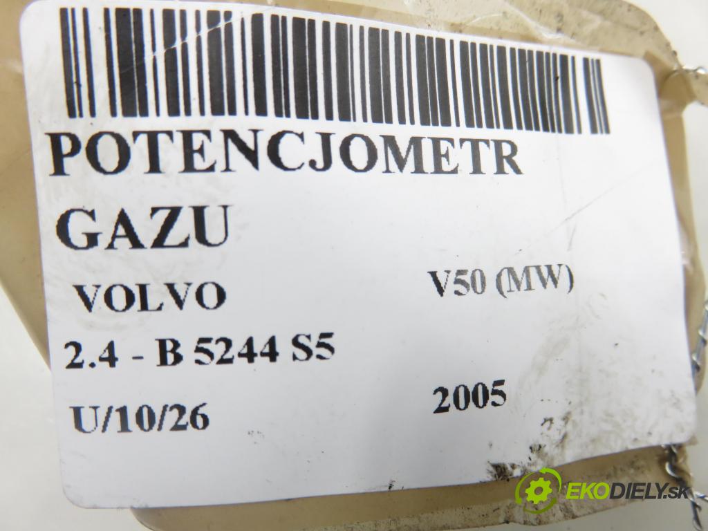 VOLVO V50 (MW) KOMBI 2005 103,00 2.4 - B 5244 S5 2435,00 potenciometr plynového pedálu 4M519F836CH (Potenciometr plynového pedálu)