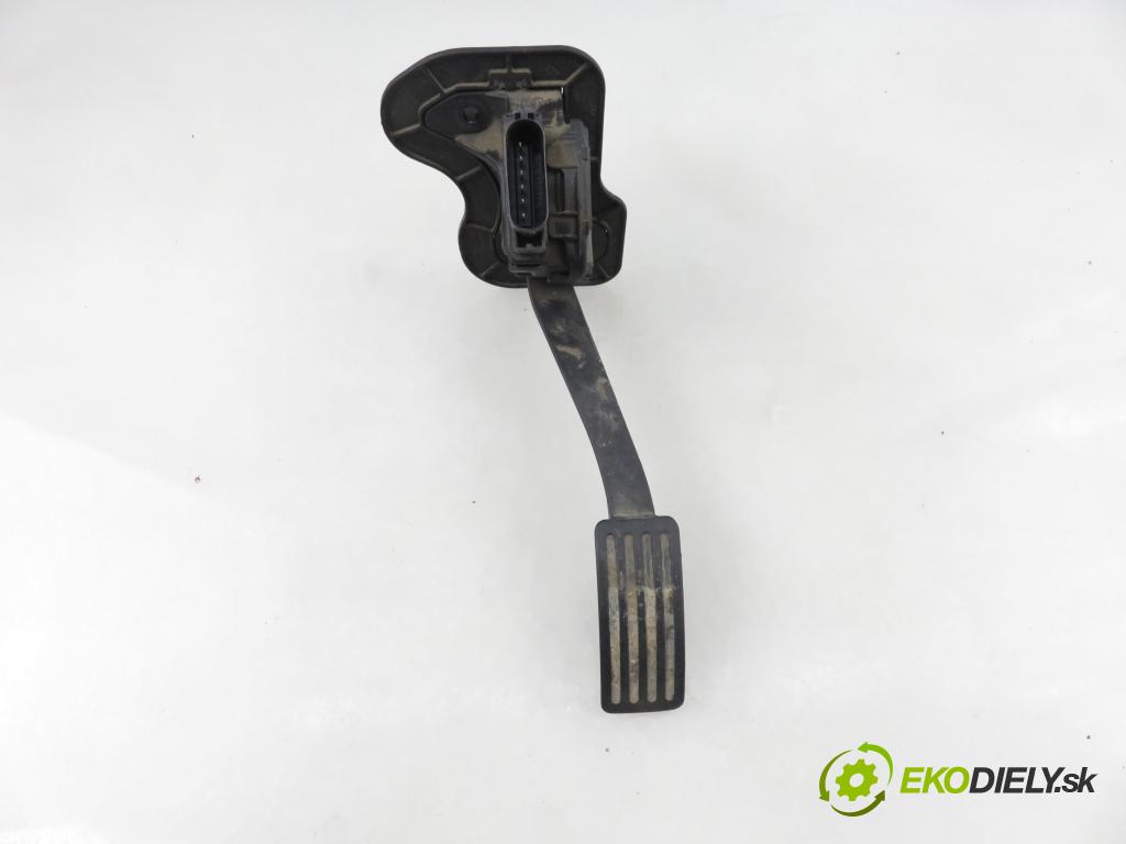 FORD TRANSIT Furgon (FA_ _) FURGON 2011 92,00 2.2 TDCi - CYFB 2198,00 Potenciometer plynu 6PV00923821 ; CC119F836AA (Potenciometer plynového pedálu)