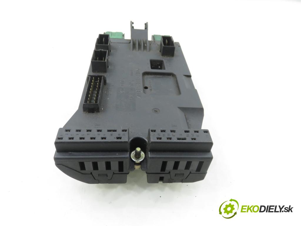 VW LT 28-46 II Skrzynia (2DA, 2DD, 2DH) FURGON 2002 80,00 2.5 TDI - ANJ 2461,00 Skrinka POJISTKY: 0005400650