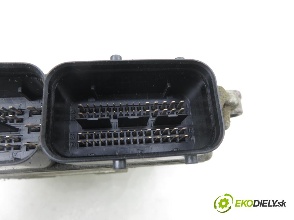 HYUNDAI i30 (FD) HB 2009 66,00 1.6 CRDi 1582,00 Riadiaca jednotka Motor 391142A412 ; 0281017213