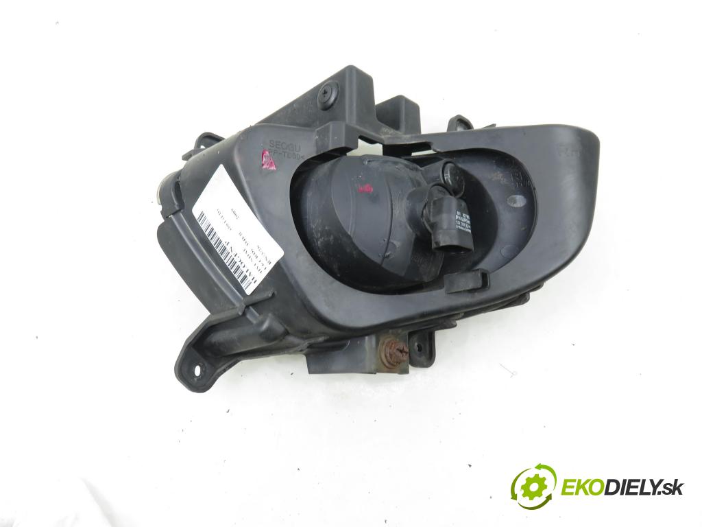 HYUNDAI i30 (FD) HB 2009 66,00 1.6 CRDi 1582,00 hmlové svetlo, hmlovka P