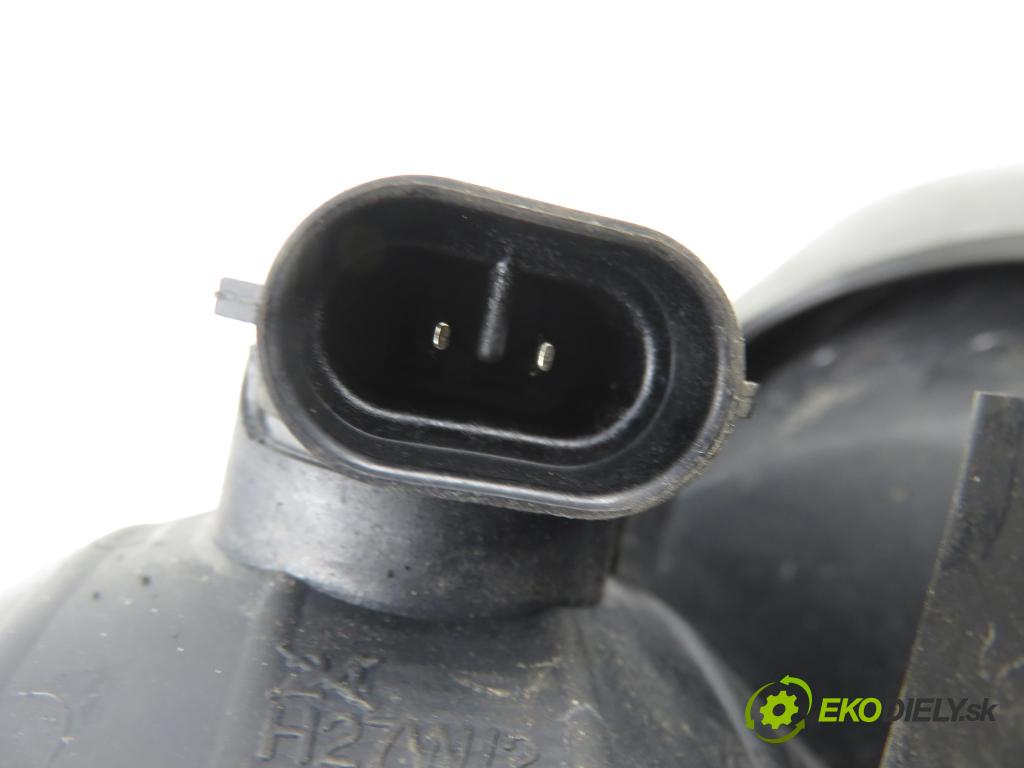 HYUNDAI i30 (FD) HB 2009 66,00 1.6 CRDi 1582,00 hmlové svetlo, hmlovka P