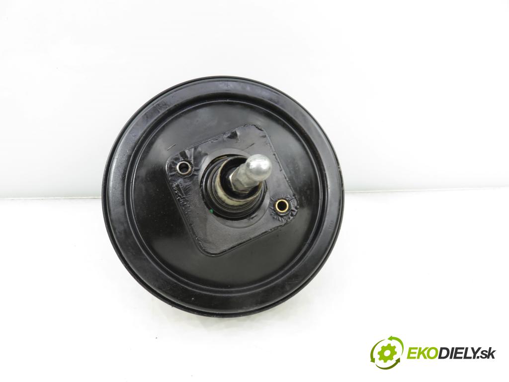 AUDI A4 (8D2, B5) SEDAN 1997 74,00 1.6 8V 100 - ADP 1595,00 posilovač 8D0612105F (Servočerpadlo)