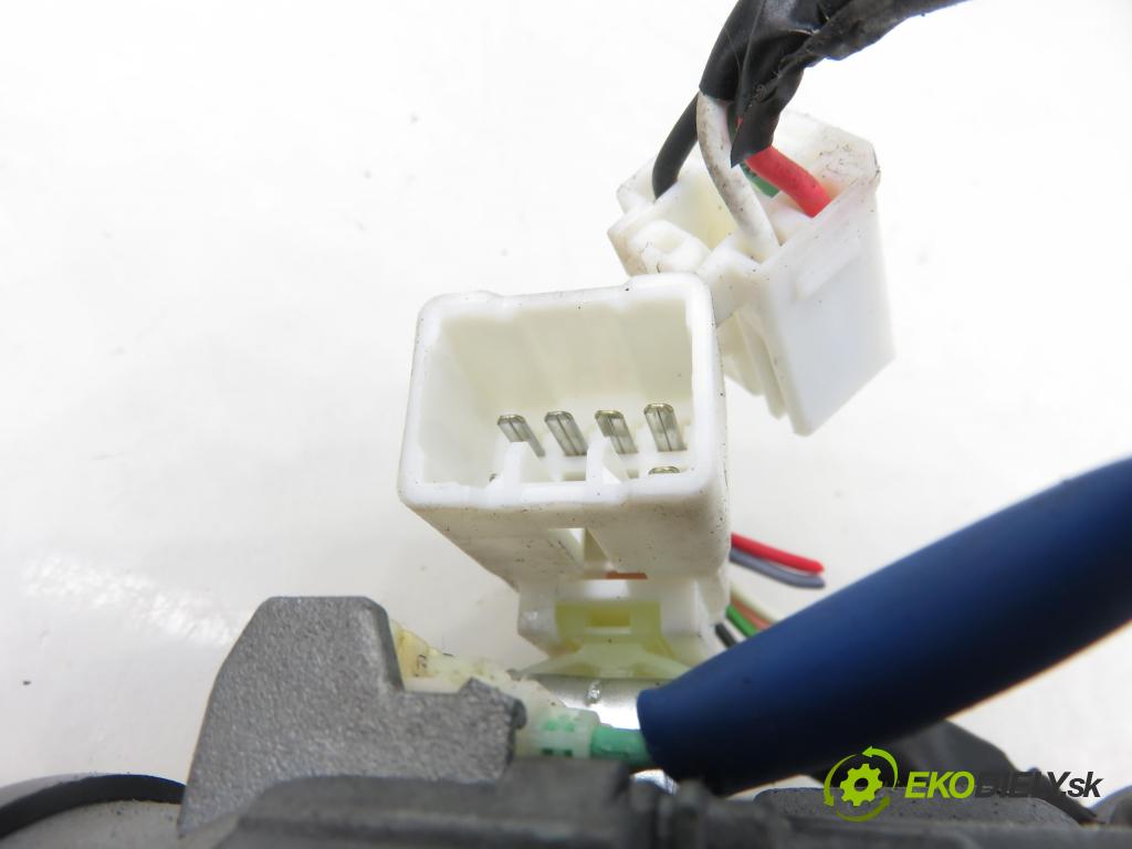 HYUNDAI i30 (FD) HB 2009 66,00 1.6 CRDi 1582,00 spínačka FDZDC2 (Spínací skříňka)