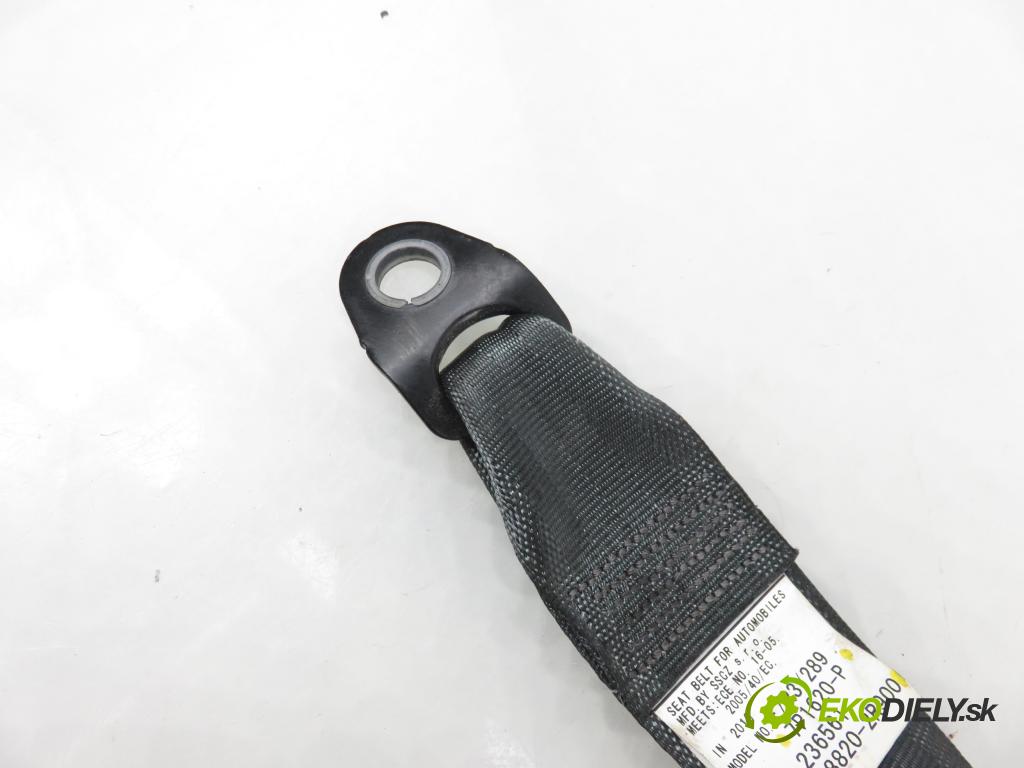 HYUNDAI i30 (FD) HB 2009 66,00 1.6 CRDi 1582,00 držák BEZPEČNOST PP 888202R900 ; 7P1620P