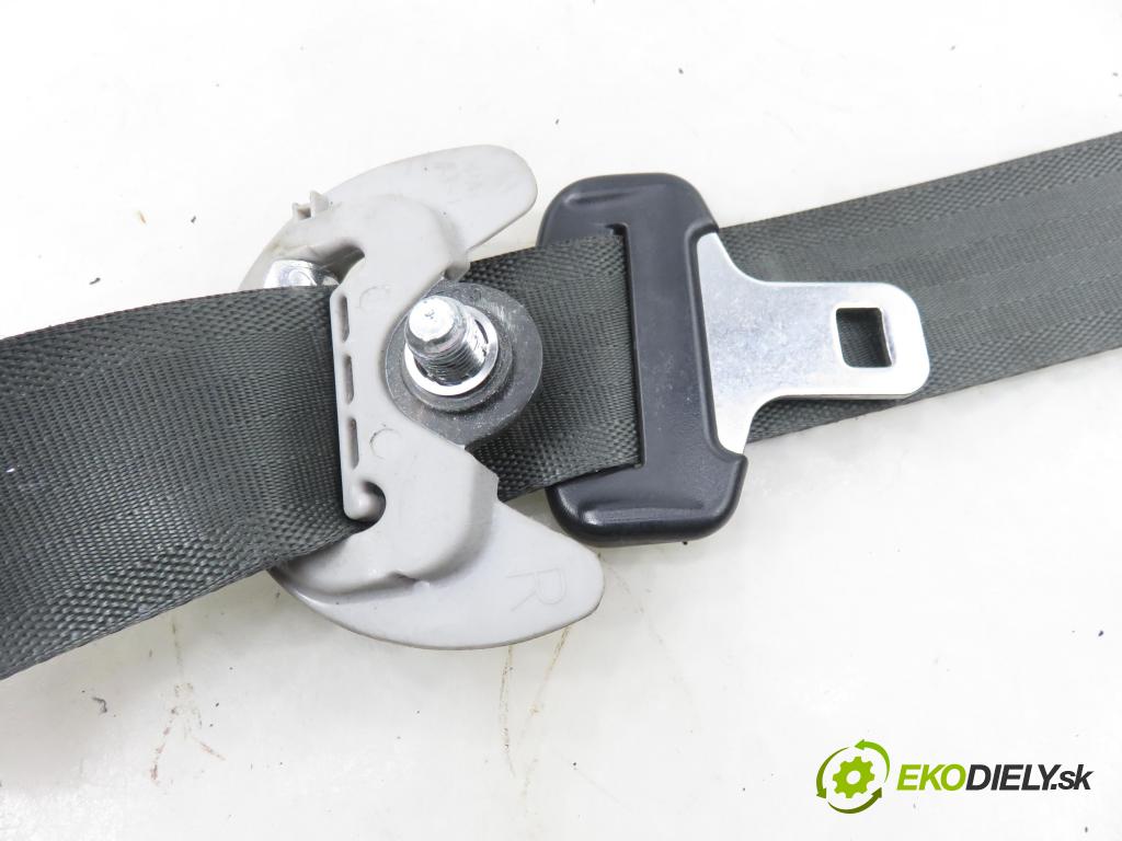 HYUNDAI i30 (FD) HB 2009 66,00 1.6 CRDi 1582,00 držák BEZPEČNOST PP 888202R900 ; 7P1620P