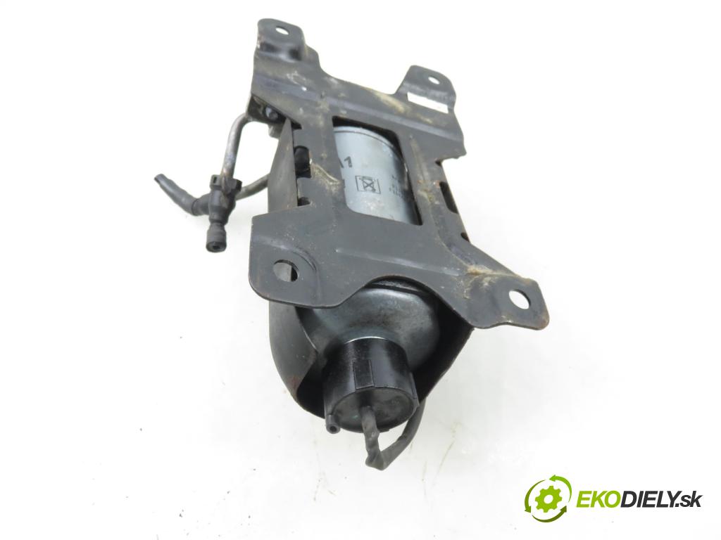 HYUNDAI i30 (FD) HB 2009 66,00 1.6 CRDi 1582,00 Obal filtra paliva