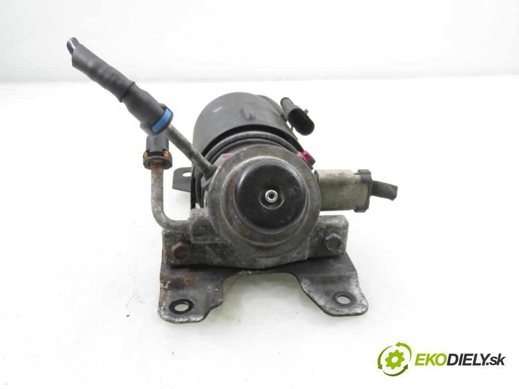 HYUNDAI i30 (FD) HB 2009 66,00 1.6 CRDi 1582,00 Obal filtra paliva