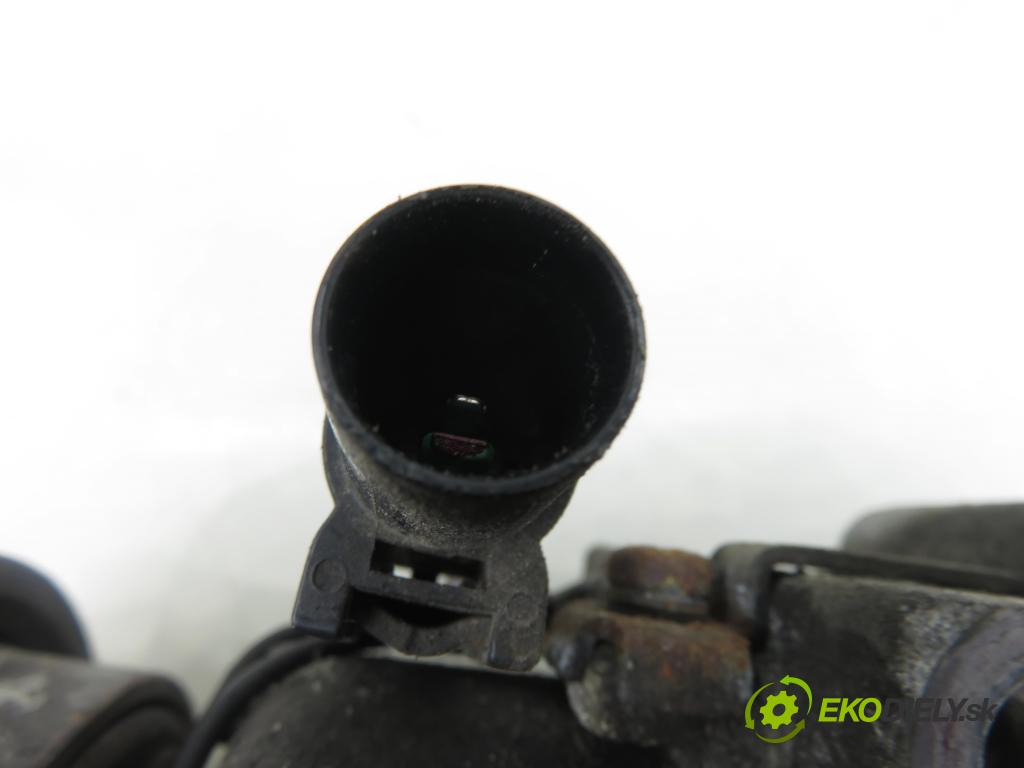 HYUNDAI i30 (FD) HB 2009 66,00 1.6 CRDi 1582,00 KOMPRESOR: klimatizace F500AN8CA03 (Kompresor klimatizace)