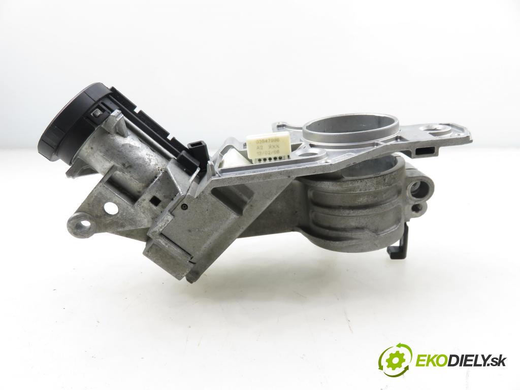 OPEL ZAFIRA B (A05) MINIVAN 2008 92,00 1.7 CDTI - A 17 DTR 1686,00 spinačka N0501882 (Spínacia skrinka)