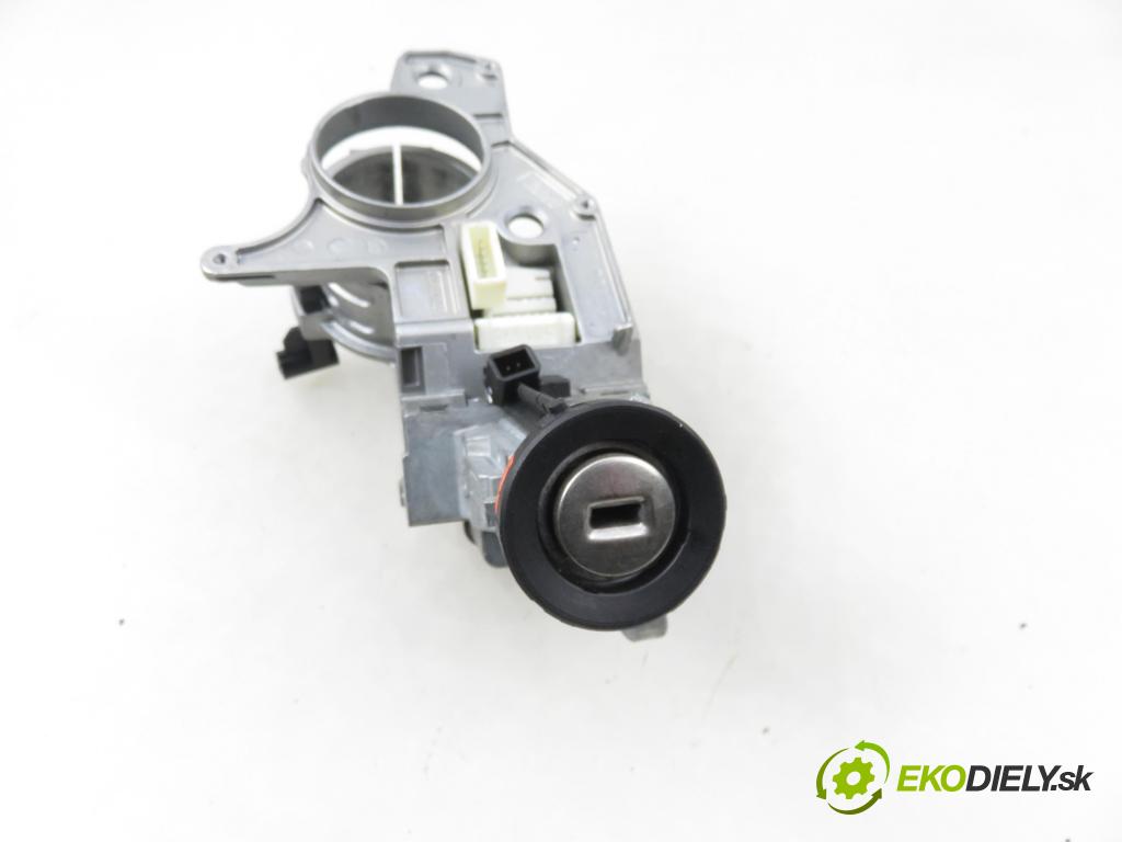 OPEL ZAFIRA B (A05) MINIVAN 2008 92,00 1.7 CDTI - A 17 DTR 1686,00 spinačka N0501882 (Spínacia skrinka)