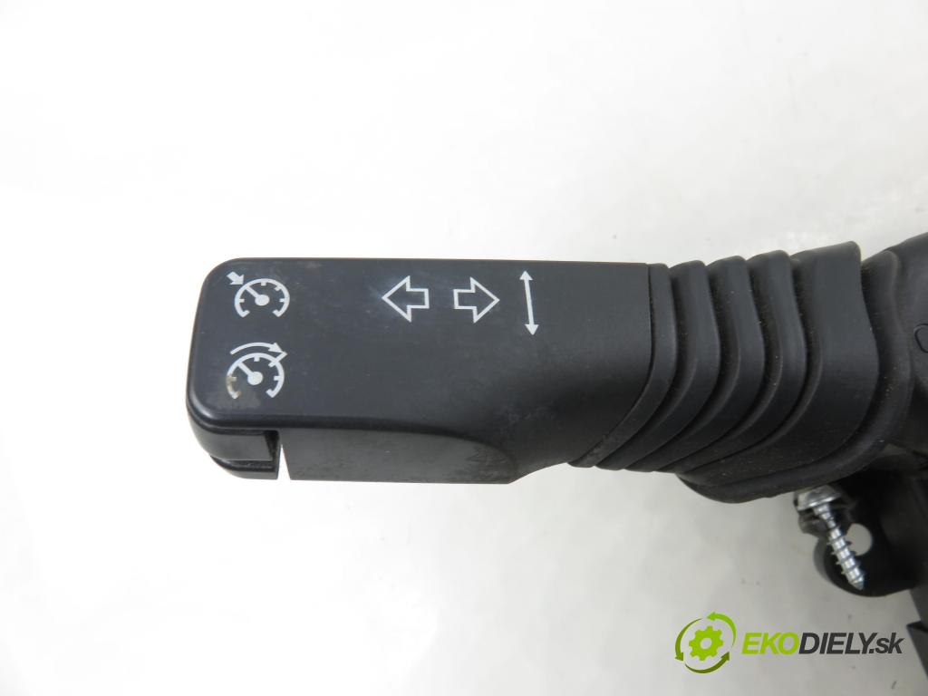 OPEL ZAFIRA B (A05) MINIVAN 2008 92,00 1.7 CDTI - A 17 DTR 1686,00 páčka/prepínač 13276153KE