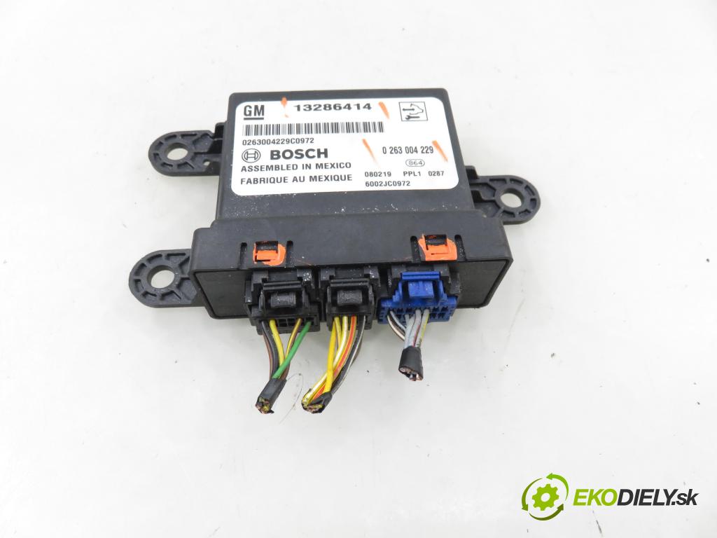 OPEL ZAFIRA B (A05) MINIVAN 2008 92,00 1.7 CDTI - A 17 DTR 1686,00 MODUL 13286414