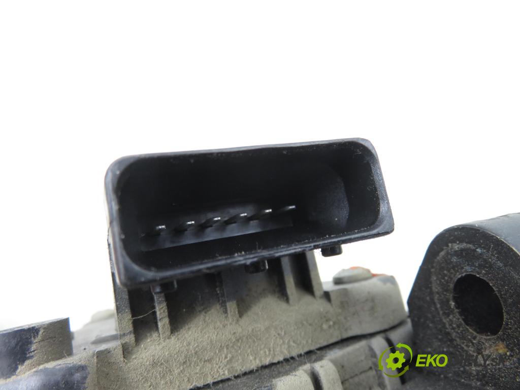 OPEL ZAFIRA B (A05) MINIVAN 2008 92,00 1.7 CDTI - A 17 DTR 1686,00 Potenciometer plynu 13125115ZE ; 6PV00811402 (Potenciometer plynového pedálu)