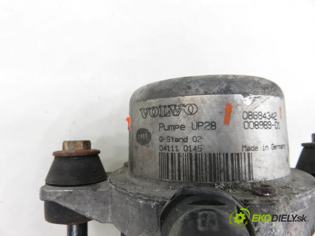 VOLVO V50 (MW) KOMBI 2005 103,00 2.4 - B 5244 S5 2435,00 Pumpa vákuová 08684342