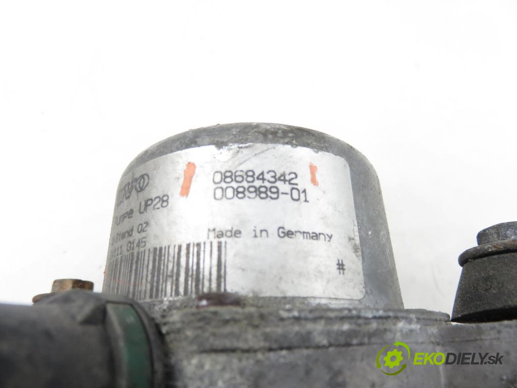 VOLVO V50 (MW) KOMBI 2005 103,00 2.4 - B 5244 S5 2435,00 Pumpa vákuová 08684342