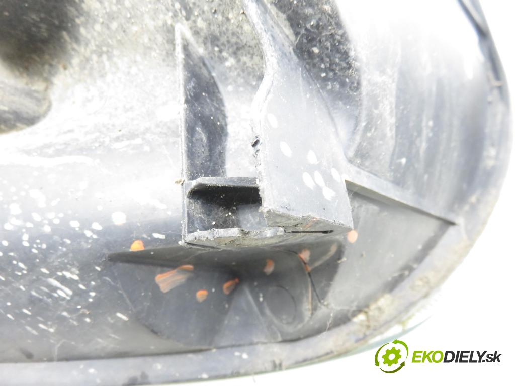 FORD FIESTA V (JH_, JD_) HB 2004 55,00 1.25 16V - FUJA 1242,00 Svetlo LP