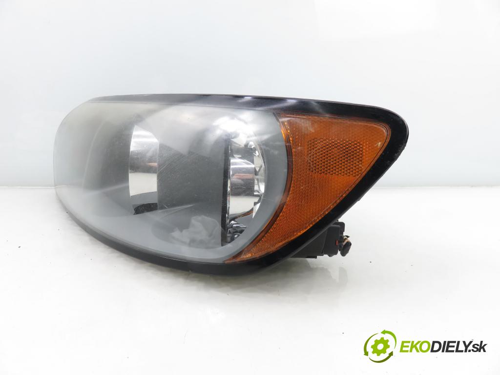 VOLVO V50 (MW) KOMBI 2005 103,00 2.4 - B 5244 S5 2435,00 Svetlo LP 30678912