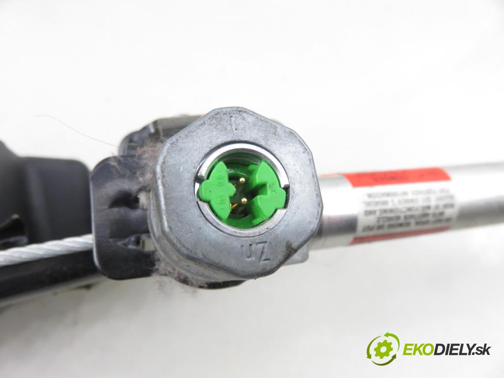 VOLVO V50 (MW) KOMBI 2005 103,00 2.4 - B 5244 S5 2435,00 Držiak bezpečnostný LP 30615569