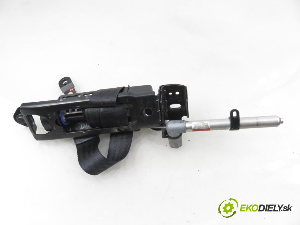 VOLVO V50 (MW) KOMBI 2005 103,00 2.4 - B 5244 S5 2435,00 držák BEZPEČNOST PP 30615571