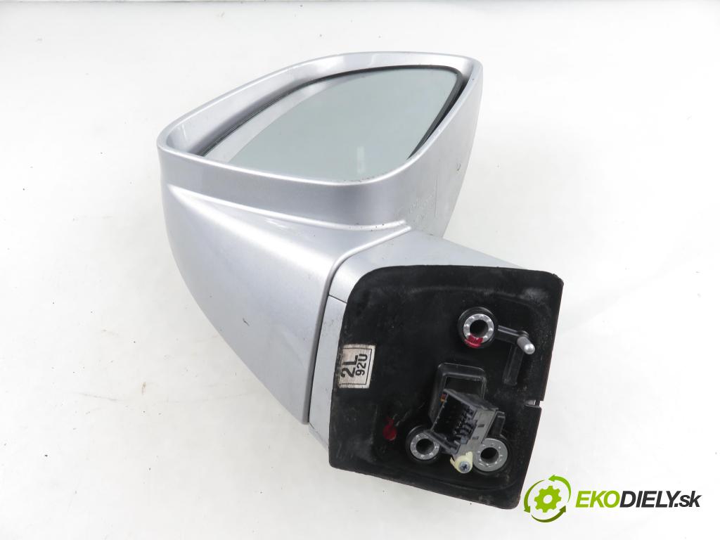 CHEVROLET CAPTIVA (C100, C140) SUV 2007 110,00 2.0 D 4WD 1991,00 zpětné zrcátko